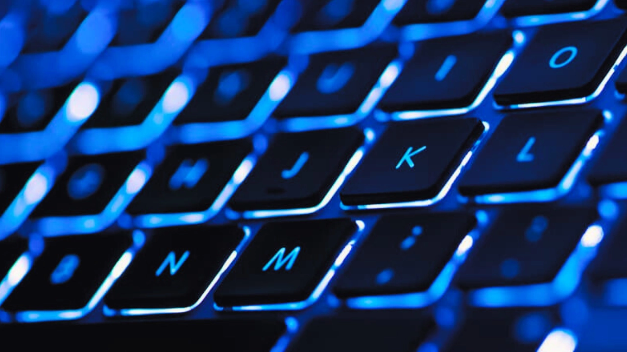 How to Turn off Laptop Keyboard Light? [Step-by-Step in 2025]